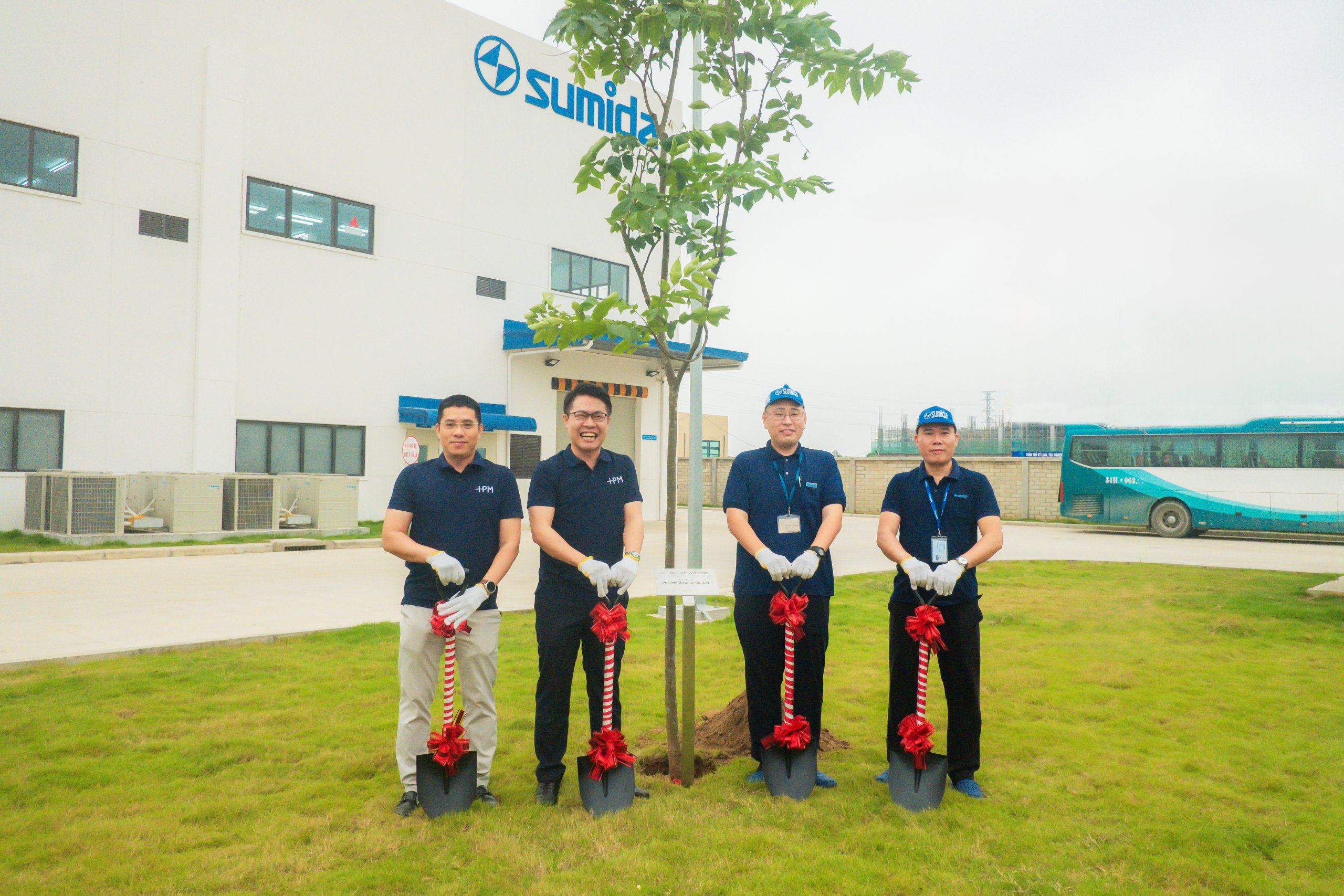 Tree-Planting Ceremony Marks Completion of SUMIDA ELECTRONIC VIETNAM’s New Factory in Hai Phong